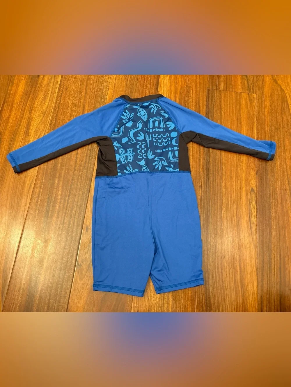 Patagonia blue/black long sleeve rashguard bathing suit with front zipper